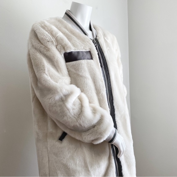 True Religion Off White Faux Fur Long Coat Parka Mobwife Streetwear Old Money S - Picture 6 of 12